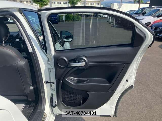 Fiat 500X 2024-05 6675915-15