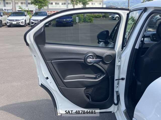Fiat 500X 2024-05 6675915-18
