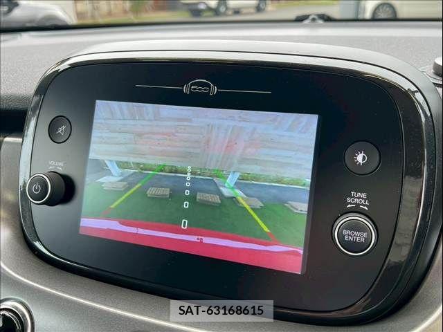 Fiat 500X 2023-04 7218490-3