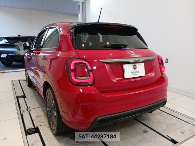 Fiat 500X 2025-01 7218492-4