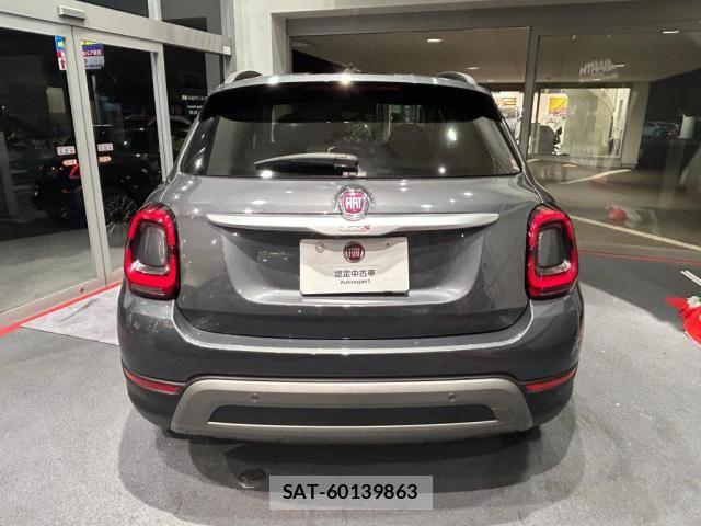 Fiat 500X 2020-03 7218476-3
