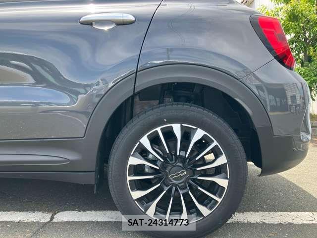 Fiat 500X 2024-09 7250772-11