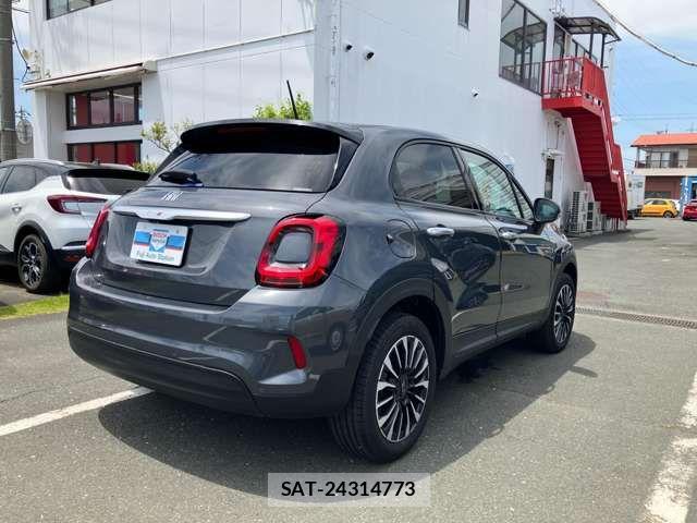 Fiat 500X 2024-09 7250772-12