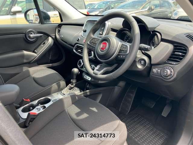 Fiat 500X 2024-09 7250772-17