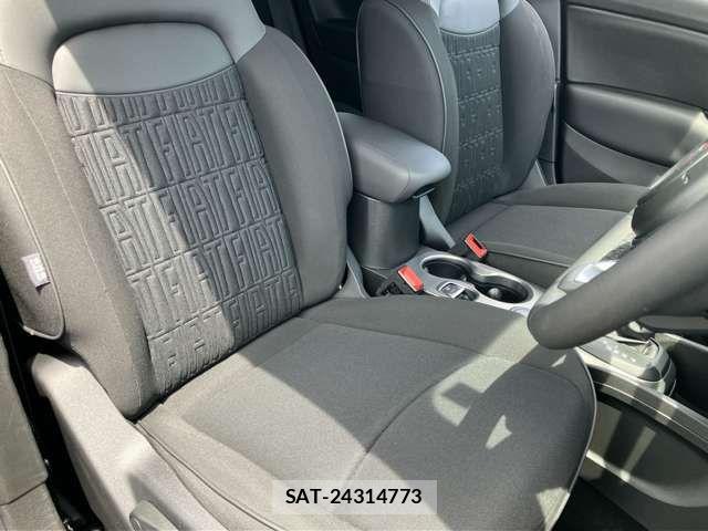 Fiat 500X 2024-09 7250772-18