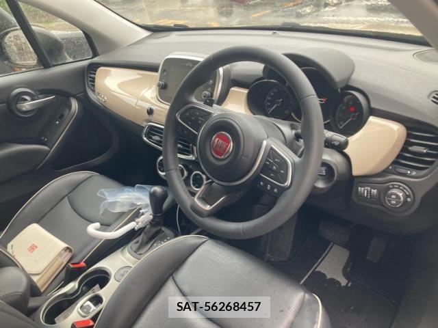 Fiat 500X 2021-06 7327032-8