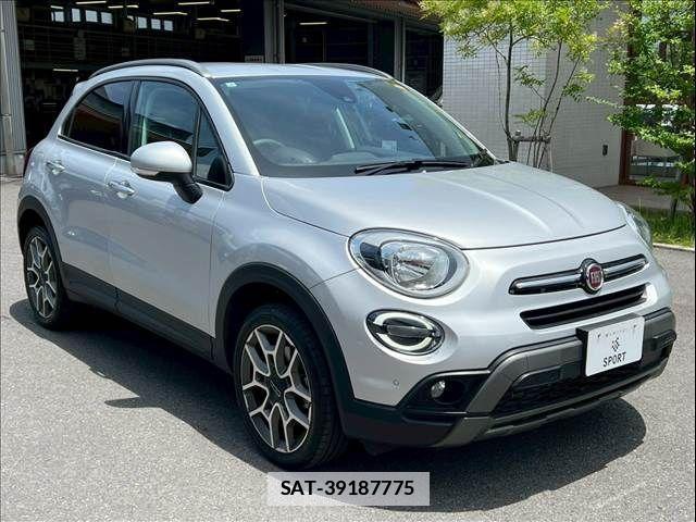 Fiat 500X 2022-09 7784874-15