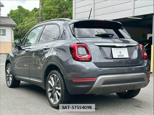 Fiat 500X 2022-12 7784875-16