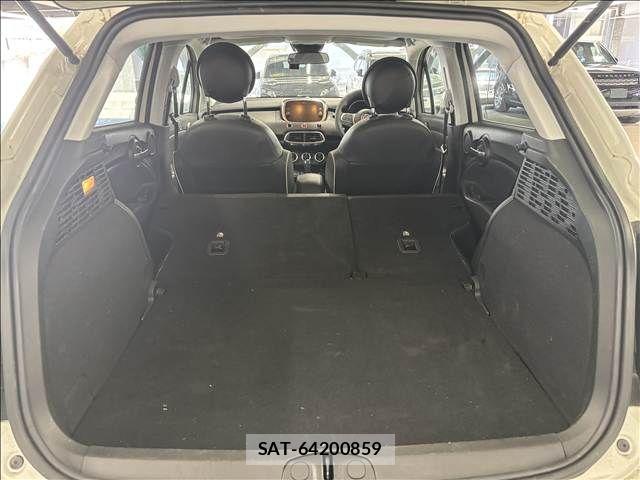 Fiat 500X 2022-09 8073738-17