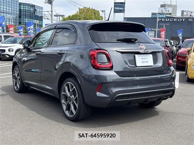 Fiat 500X 2021-06 8207503-6