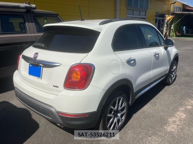 Fiat 500X 2016-05 8314411-3