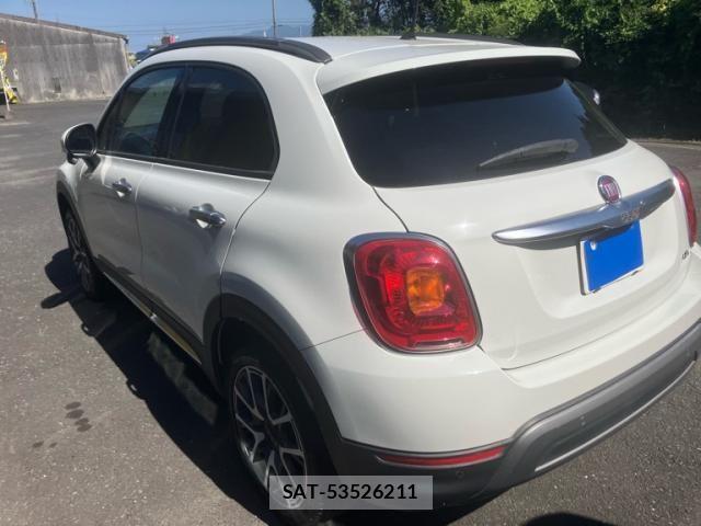 Fiat 500X 2016-05 8314411-4