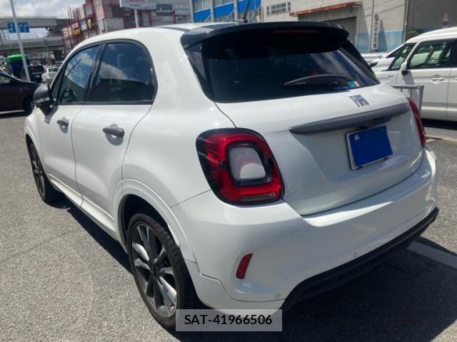Fiat 500X 2024-09 8354442-8