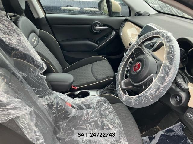 Fiat 500X 2021-09 8795935-11