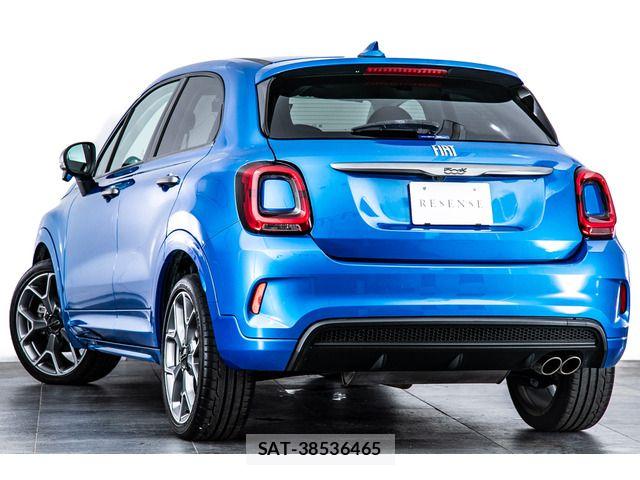 Fiat 500X 2023-06 8829025-9