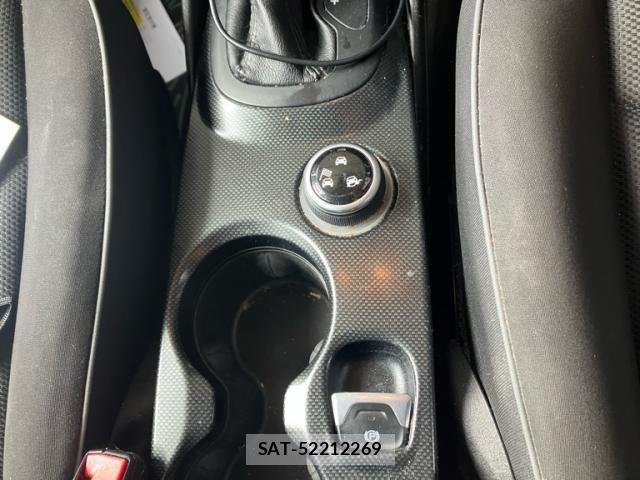 Fiat 500X 2016-03 8870978-24
