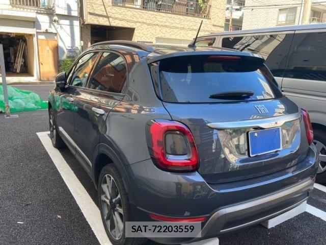 Fiat 500X 2023-09 8870976-2