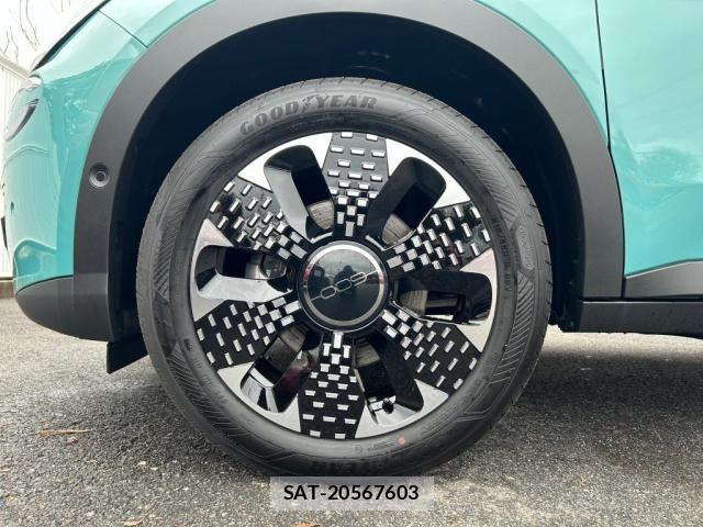 Fiat 600 2025-12 6905025-17