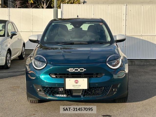 Fiat 600 2025-06 6905030-5