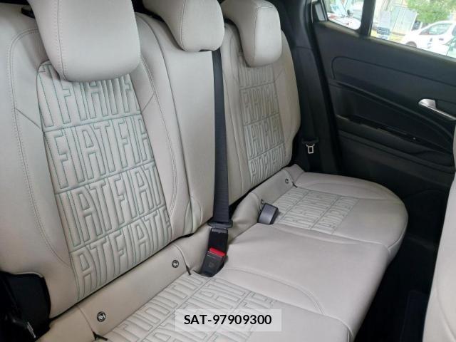 Fiat 600 2025-05 7723295-15