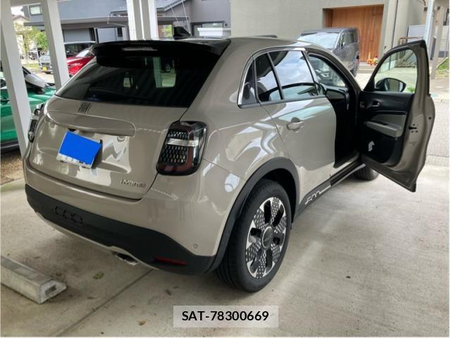 Fiat 600 Hybrid 2025-09 7723296-3