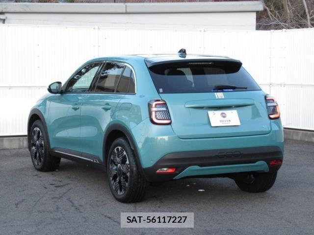 Fiat 600 2024-09 3768443-12