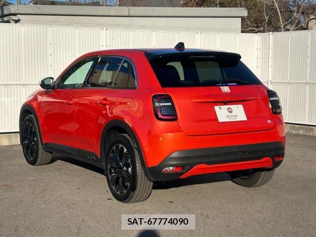 Fiat 600 2024-09 6905028-12