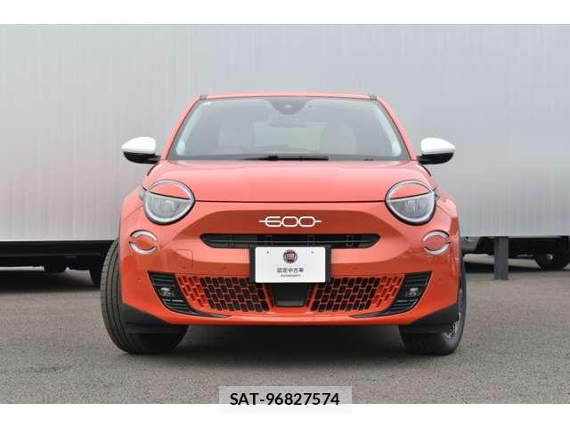 Fiat 600 2024-09 7784879-5