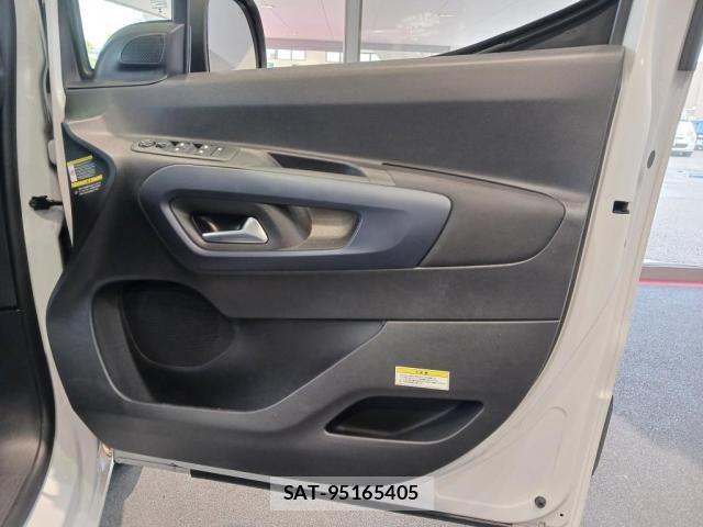 Fiat DOBLO 2024-07 7218496-12