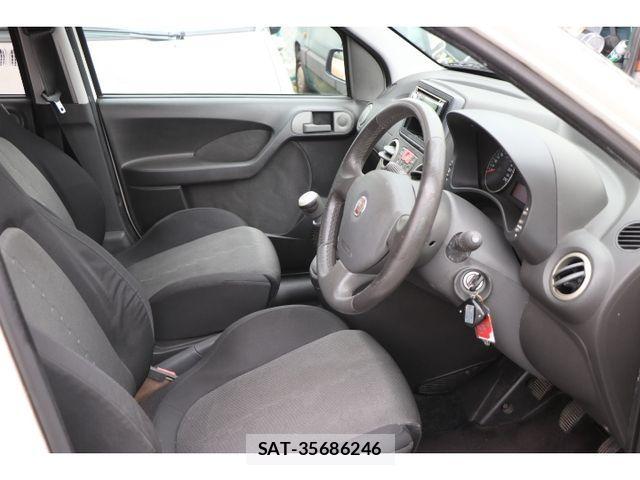 Fiat PANDA 2009-07 987847-12