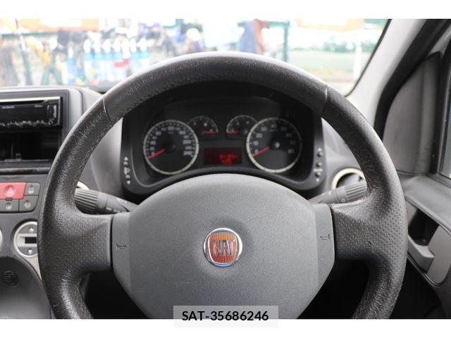 Fiat PANDA 2009-07 987847-1