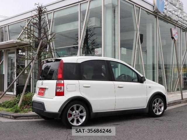 Fiat PANDA 2009-07 987847-2