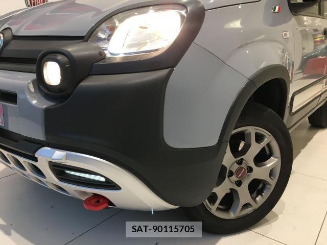 Fiat PANDA 2021-06 6611861-2