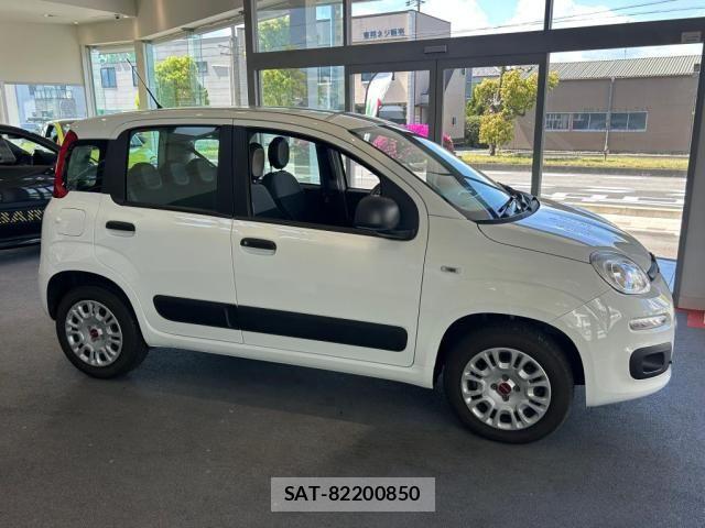 Fiat PANDA 2022-11 7218512-2