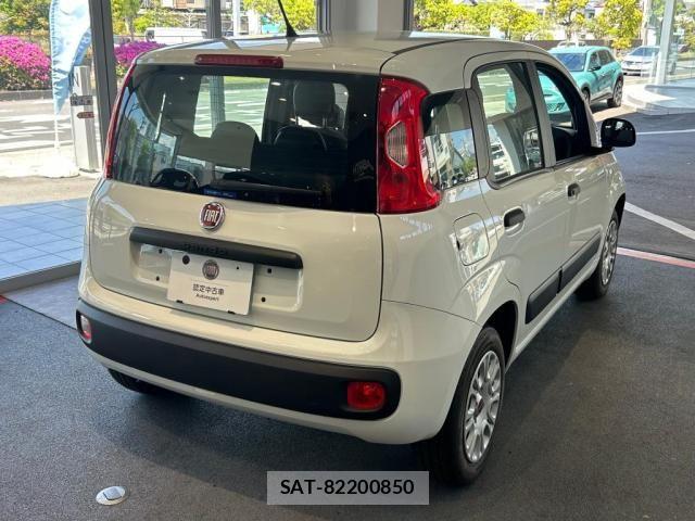 Fiat PANDA 2022-11 7218512-5