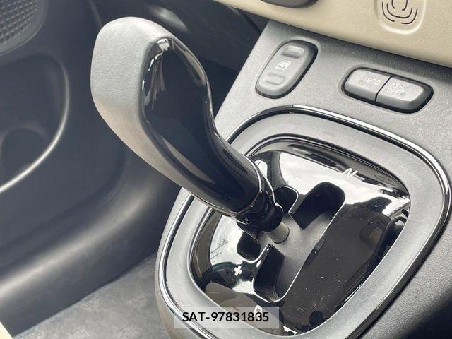 Fiat PANDA 2016-05 7500548-10