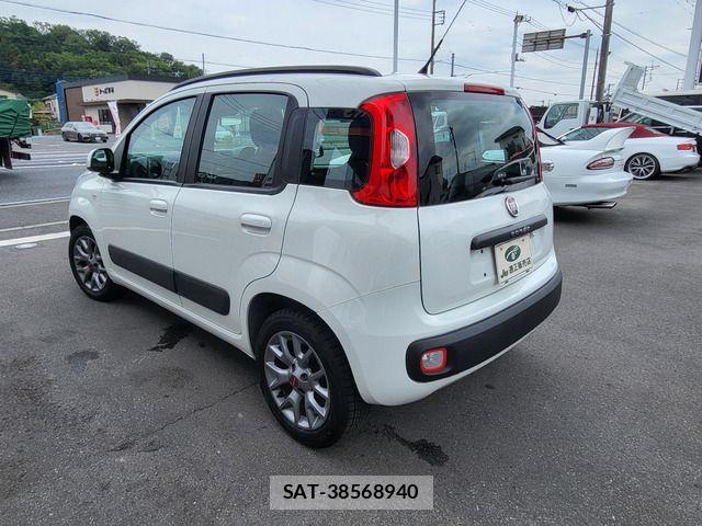 Fiat PANDA 2019-02 7500546-13