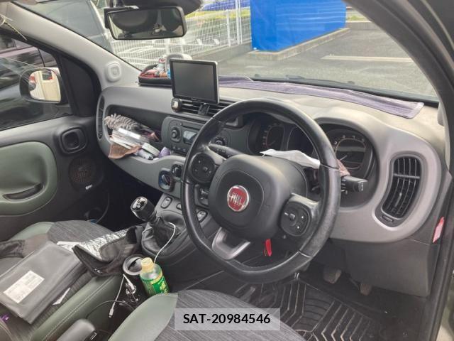 Fiat PANDA 2017-10 7784878-10
