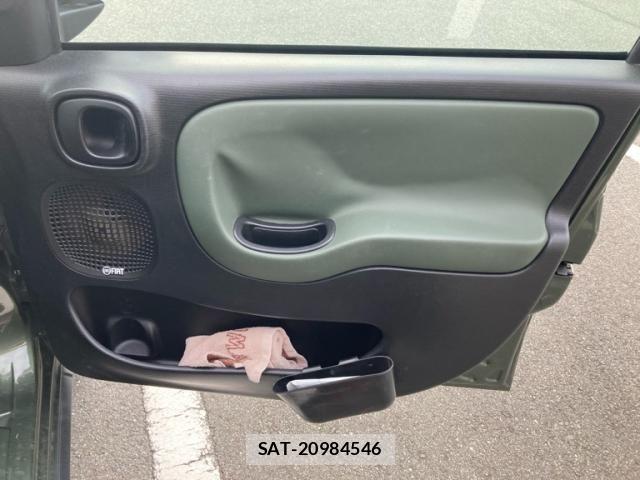 Fiat PANDA 2017-10 7784878-17