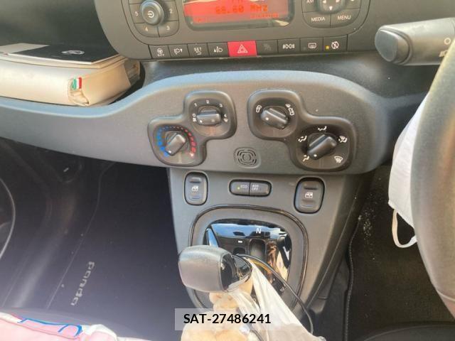 Fiat PANDA 2018-10 8245187-16