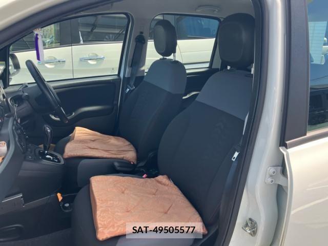Fiat PANDA 2017-12 8314412-11