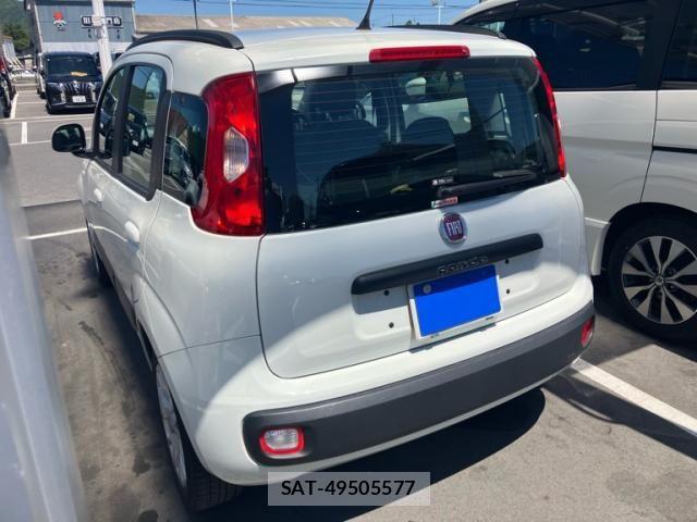 Fiat PANDA 2017-12 8314412-2