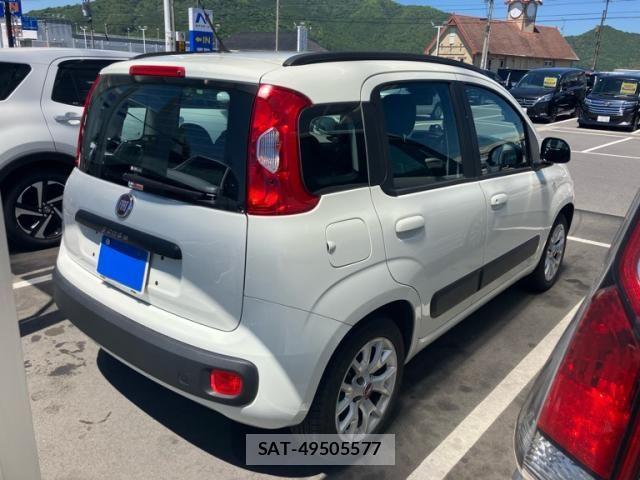 Fiat PANDA 2017-12 8314412-3