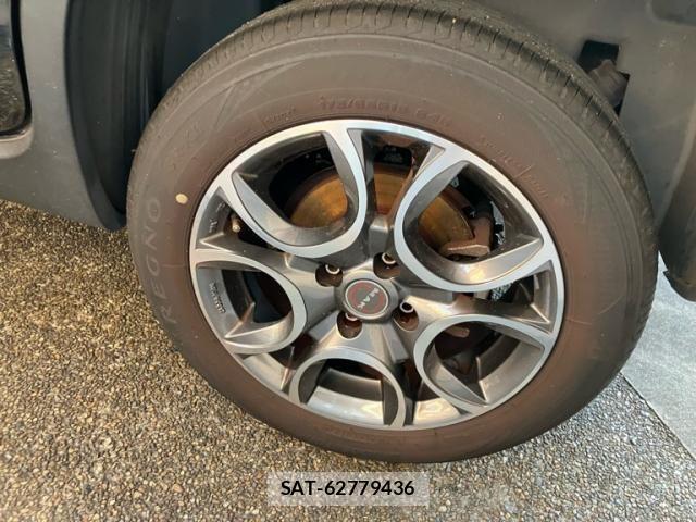 Fiat PANDA 2018-12 8335818-5
