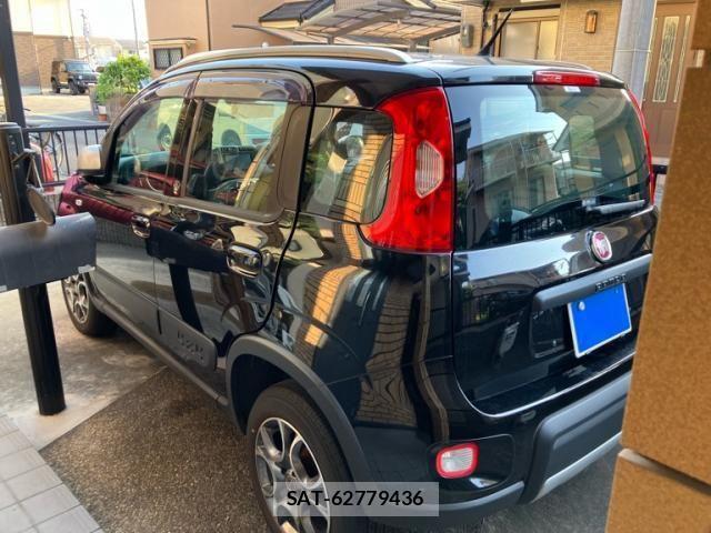 Fiat PANDA 2018-12 8335818-6