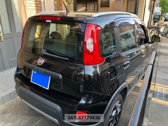 Fiat PANDA 2018-12 8335818-7