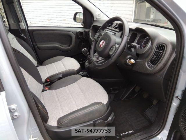 Fiat PANDA 2021-08 8626734-1