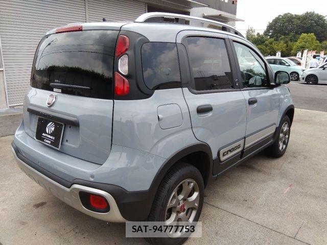 Fiat PANDA 2021-08 8626734-2
