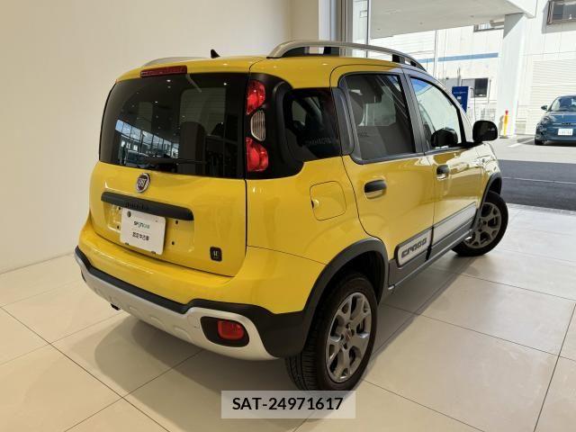 Fiat PANDA 2020-12 6671273-27