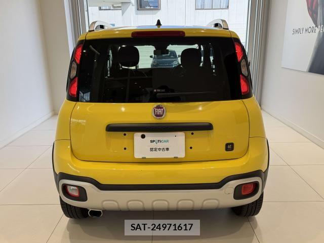 Fiat PANDA 2020-12 6671273-28